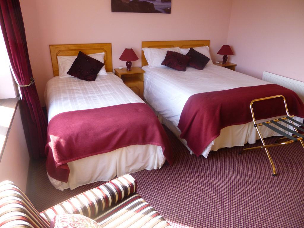 Reeks View Bed and Breakfast Teernaboul Rum bild