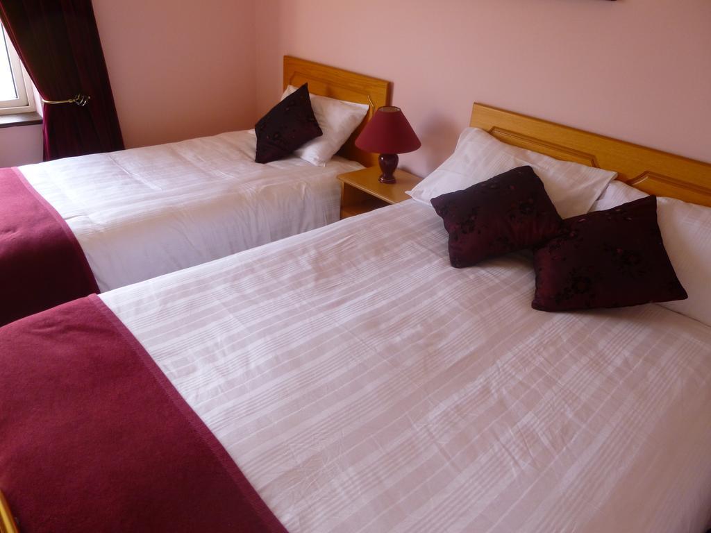 Reeks View Bed and Breakfast Teernaboul Rum bild