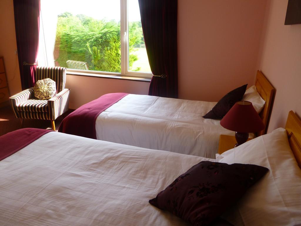 Reeks View Bed and Breakfast Teernaboul Rum bild